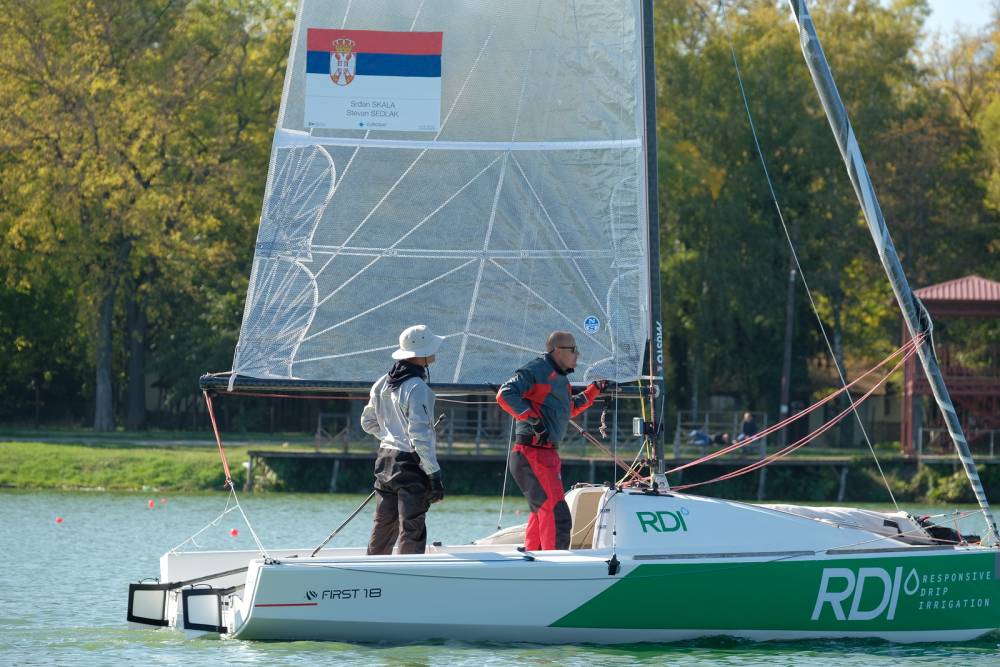 Prvi državni kup za klasu Beneteau First 18